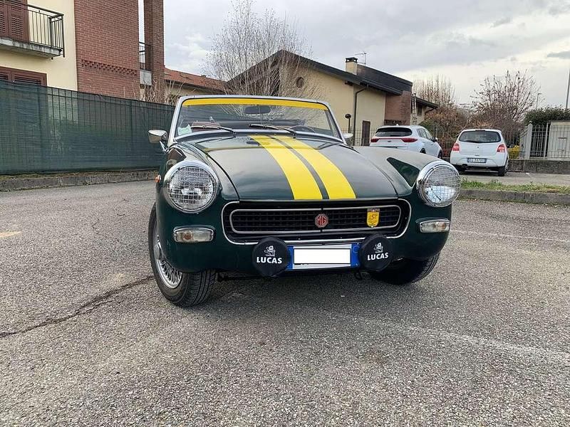 Verde Usata 1972 MG Midget Cabrio | 12.800 € - Immagine 1/4