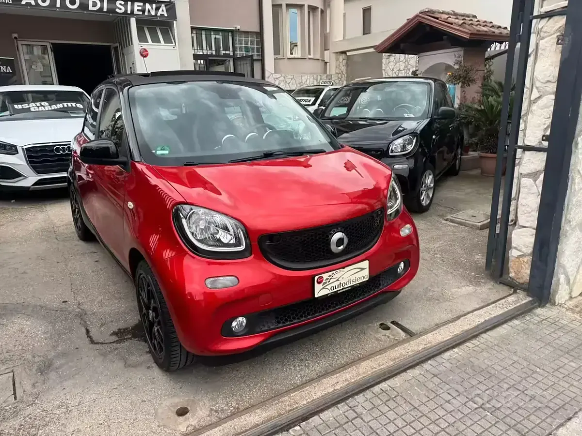 Usata Smart ForFour Prime 71 CV (52 kW) 2016 Rosso Utilitaria
