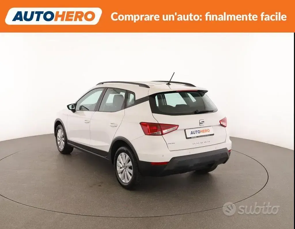 Usata Seat Arona Style 95 CV (69 kW) 2018 Bianco SUV