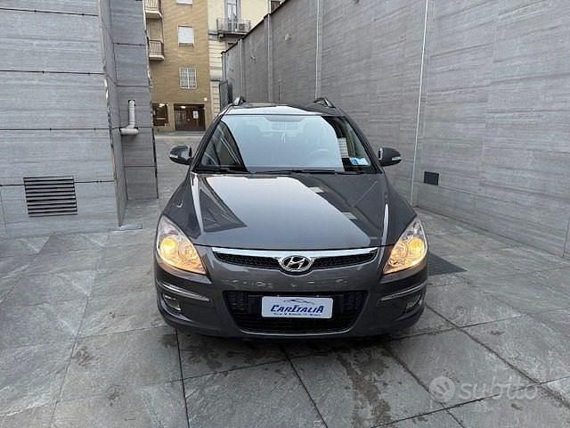 Usata Hyundai i30 Dynamiq 116 CV (85 kW) 2009 Grigio Station wagon