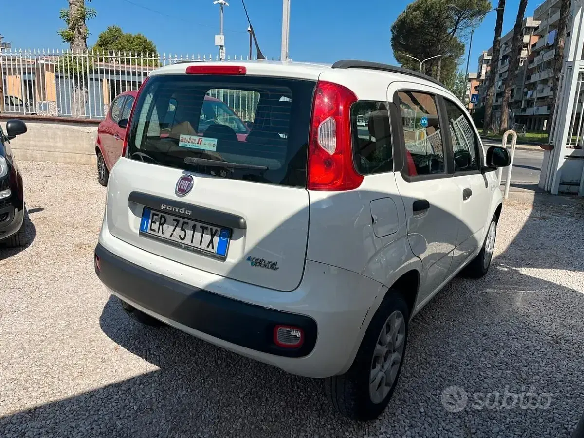 Usata Fiat Panda Easy 80 CV (58 kW) 2013 Bianco Utilitaria