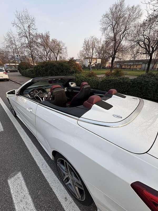 Usata Mercedes E250 Executive 204 CV (150 kW) 2015 Bianco Cabrio