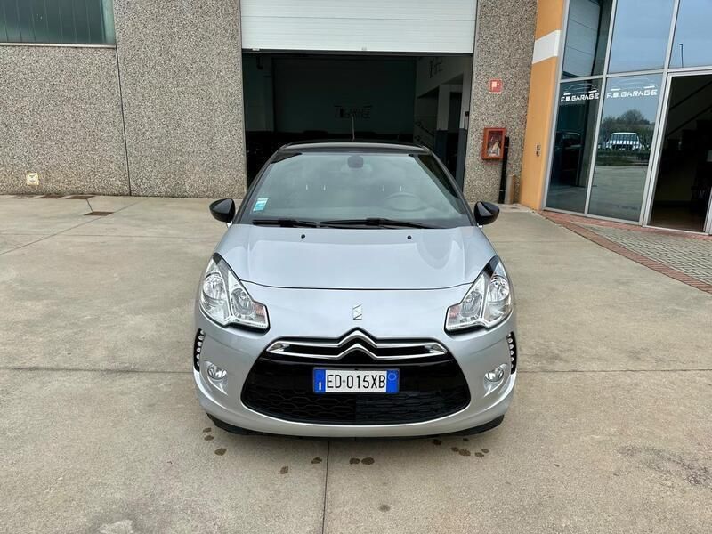 Grigio Usata 2010 DS Automobiles DS3 So Chic Coupé | 5900 € (Buon prezzo) - Immagine 1/4