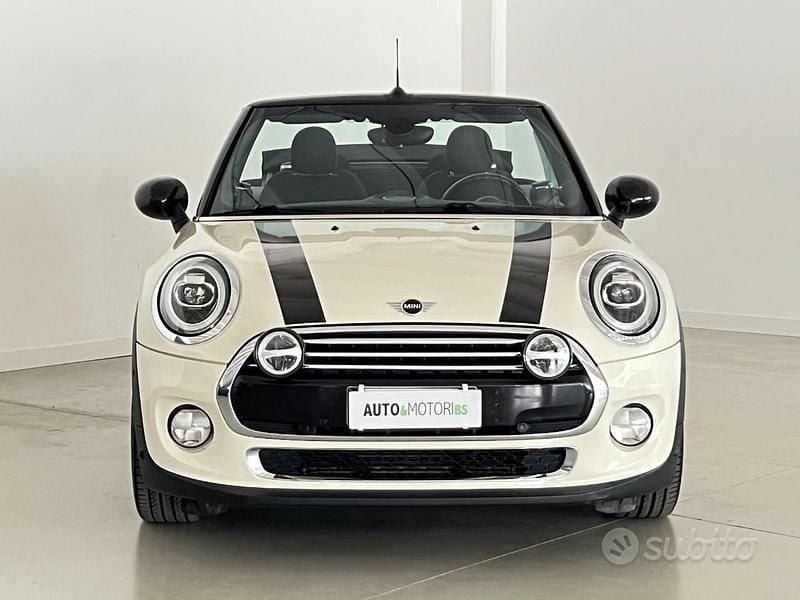 Usata Mini Cooper Cabriolet 136 CV (100 kW) 2018 Bianco Cabrio