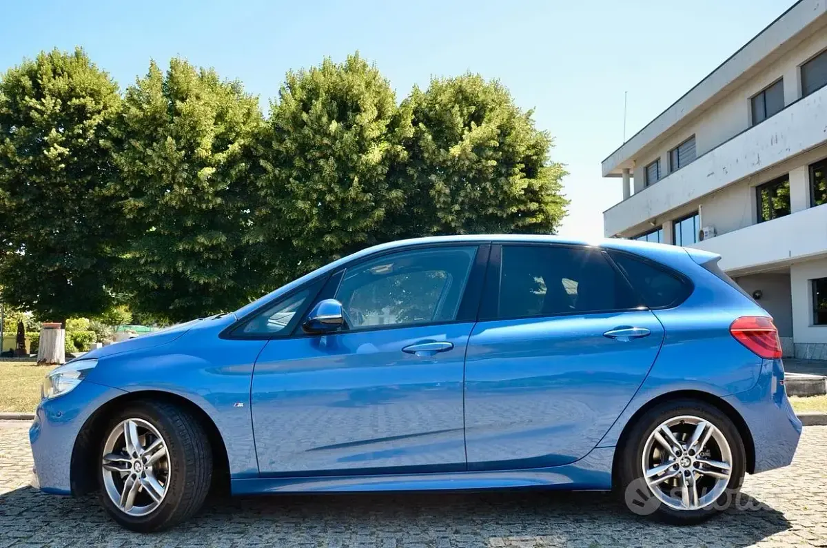 Usata BMW 218 Gran Tourer M Sport 136 CV (100 kW) 2017 Bluazzurro Monovolume
