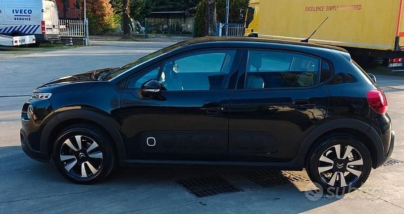 Usata Citroën C3 PureTech 83 CV (61 kW) 2019 Nero Utilitaria