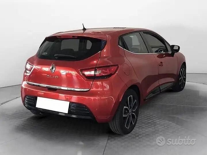 Usata Renault Clio IV 75 CV (55 kW) 2018 Rosso Berlina
