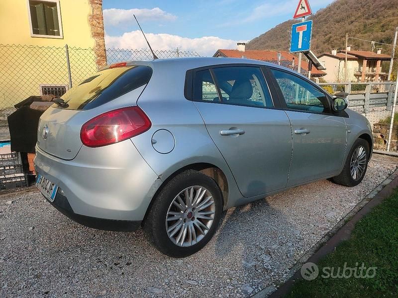 Usata Fiat Bravo Dynamic 120 CV (88 kW) 2010 Utilitaria