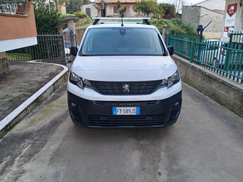 Usata Peugeot Partner 101 CV (74 kW) 2019 Bianco Monovolume