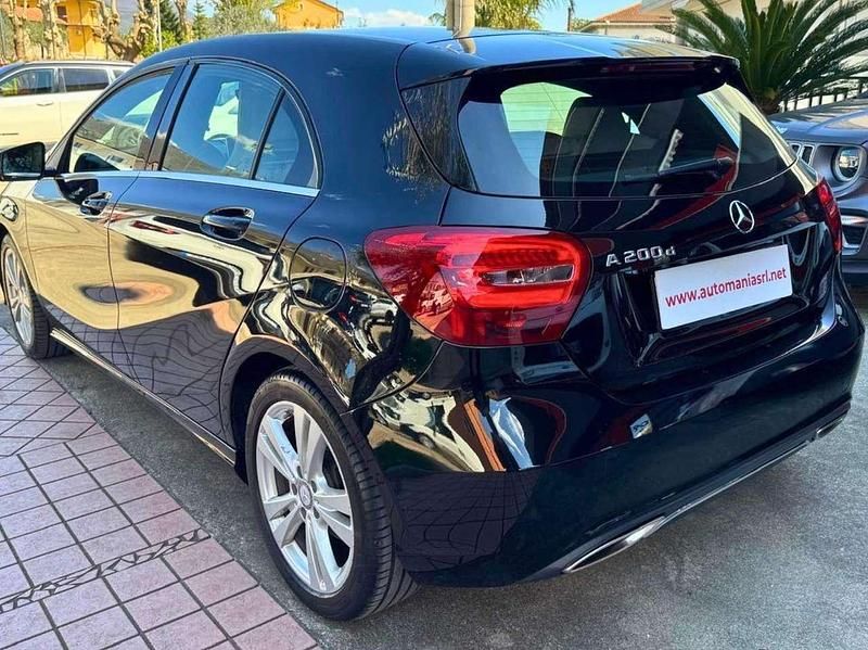 Usata Mercedes A200 136 CV (100 kW) 2016 Nero Berlina