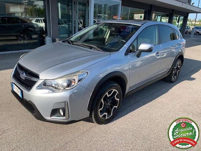 Argento Usata 2016 Subaru XV SUV | 9900 € - Immagine 1/4