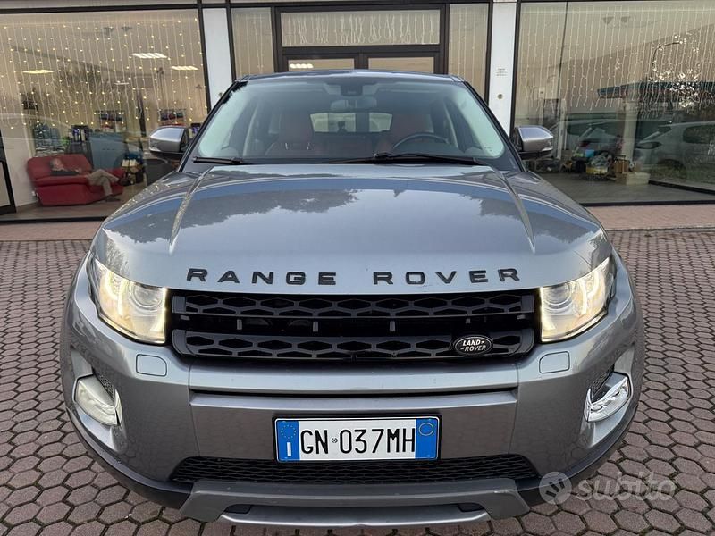 Usata Land Rover Range Rover evoque Dynamic 150 CV (110 kW) 2013 Beige SUV