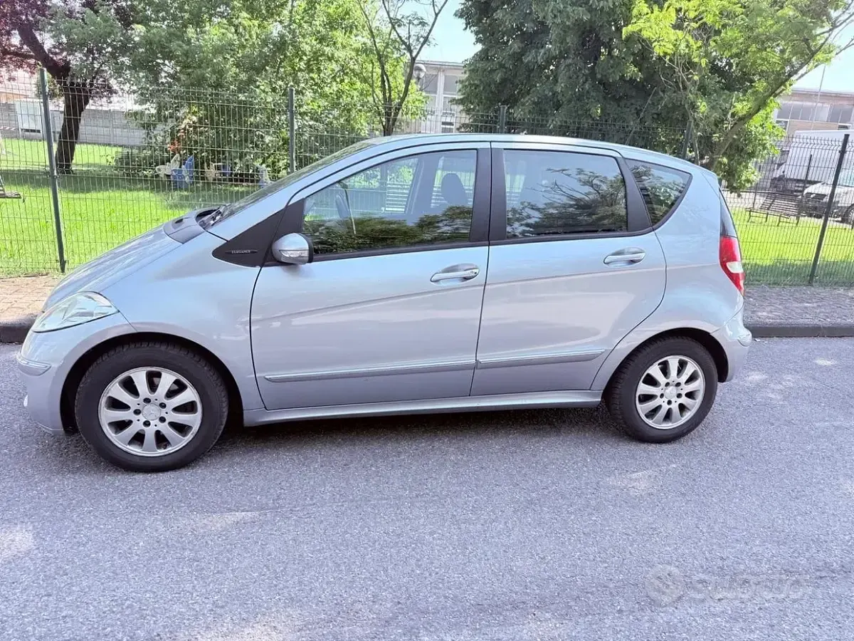 Usata Mercedes A170 116 CV (85 kW) 2008 Bluazzurro Berlina