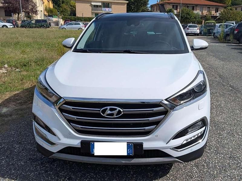 Argento Usata 2017 Hyundai Tucson Xpossible SUV | 12.999 € (Buon prezzo) - Immagine 1/4
