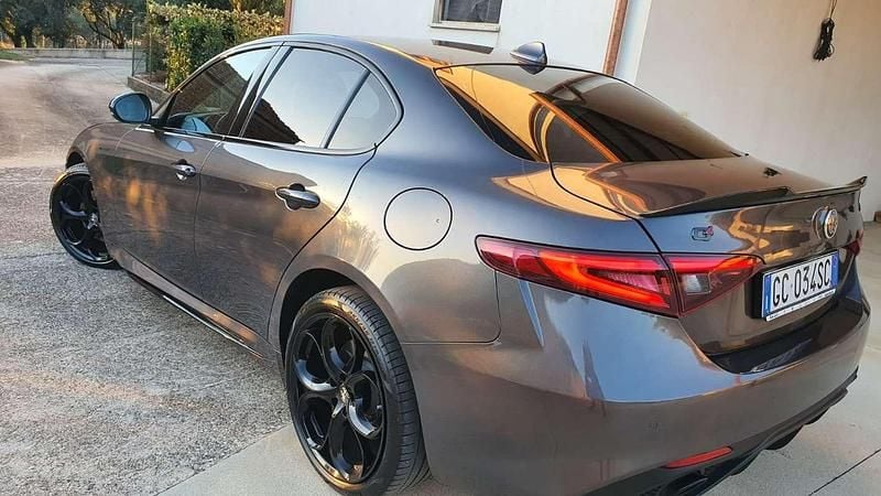 Usata Alfa Romeo Giulia Veloce 280 CV (205 kW) 2021 Grigio Berlina