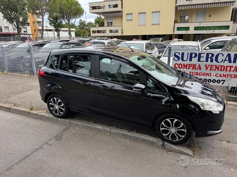 Usata Ford B-MAX 75 CV (55 kW) 2013 Nero Monovolume