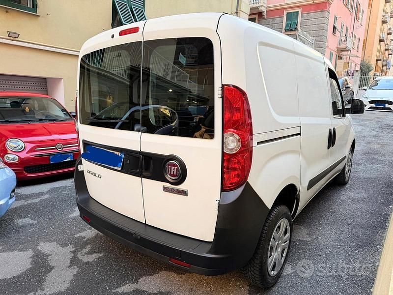 Usata Fiat Doblò 95 CV (69 kW) 2020 Bianco