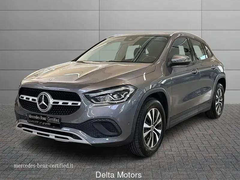 Usata Mercedes GLA200 Business 150 CV (110 kW) 2022 SUV