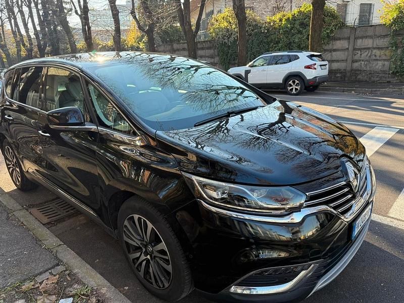 Usata Renault Espace Initiale Paris 160 CV (117 kW) 2017 Nero Monovolume