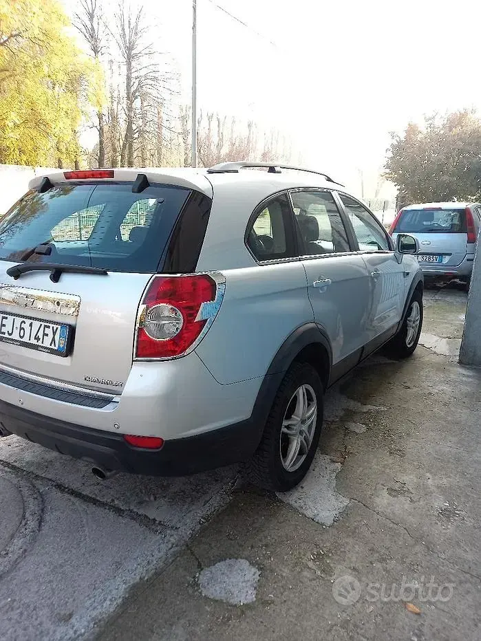 Usata Chevrolet Captiva 163 CV (119 kW) 2011 SUV