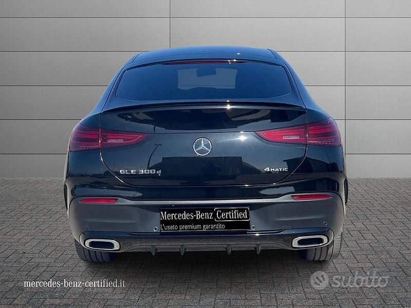 Usata Mercedes GLE300 AMG Line Premium 269 CV (197 kW) 2023 Nero Coupé