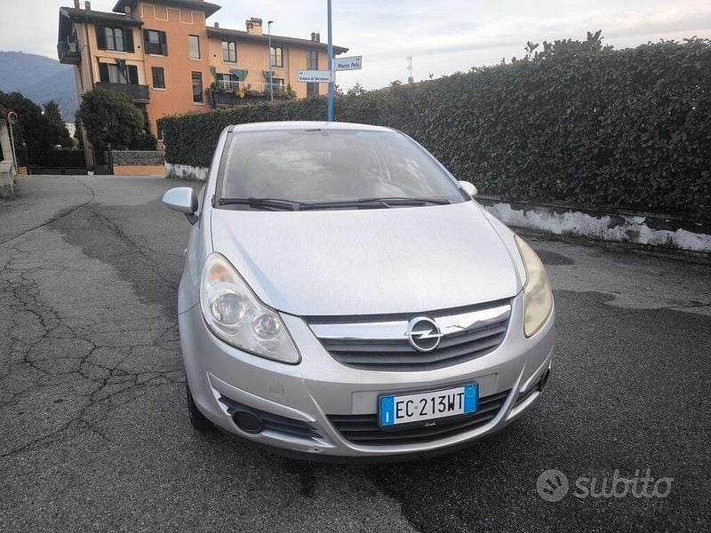 Usata Opel Corsa 80 CV (58 kW) 2010 Grigio Utilitaria