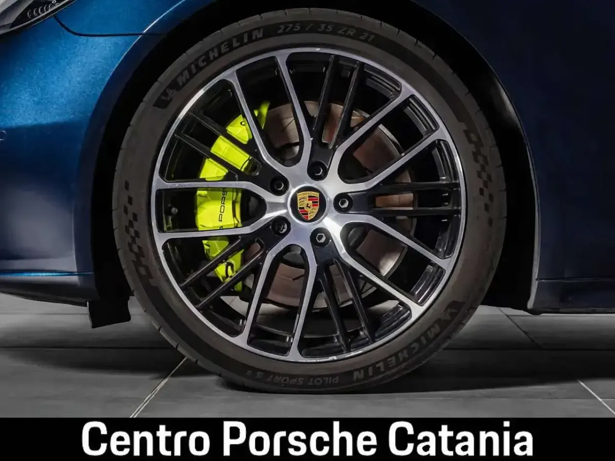 Usata Porsche Panamera 4 E-Hybrid Sport Turismo Platinum Edition 330 CV (242 kW) 2023 Other Station wagon