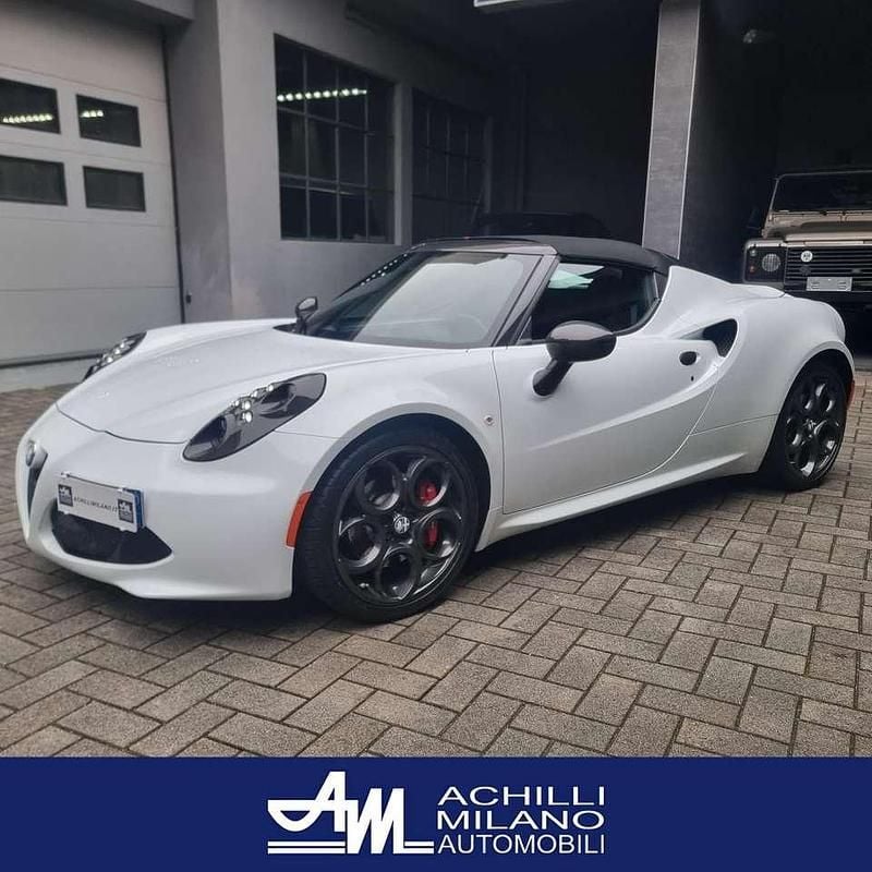 Usata Alfa Romeo 4C Spider 241 CV (177 kW) 2015 Bianco Cabrio