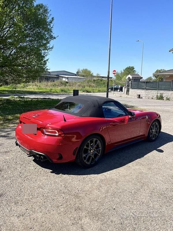 Usata Abarth 124 Spider 170 CV (125 kW) 2019 Rosso Cabrio