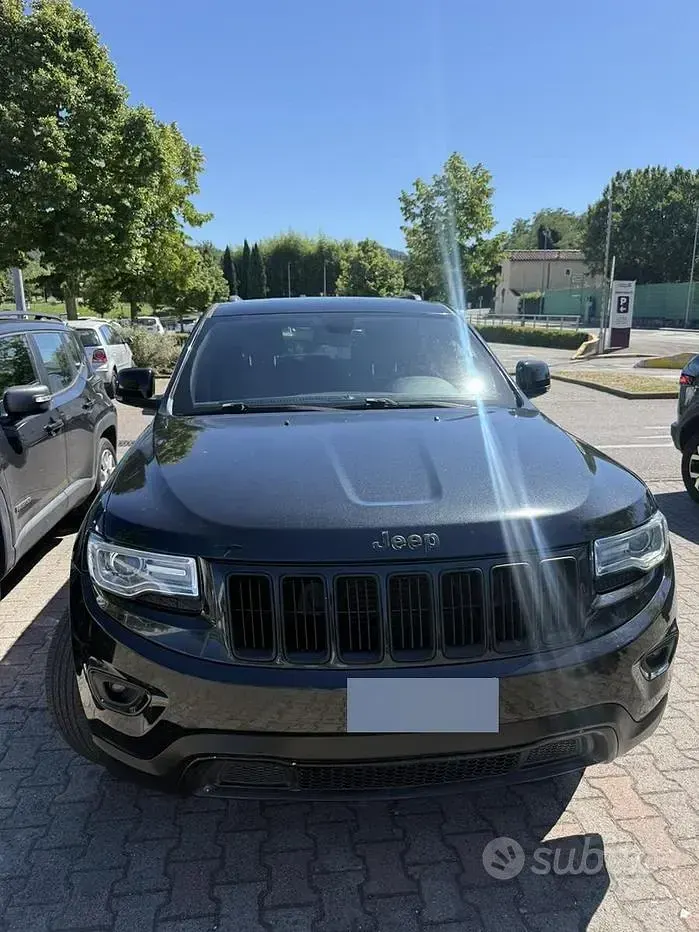 Usata Jeep Grand Cherokee 190 CV (139 kW) 2015 Nero SUV