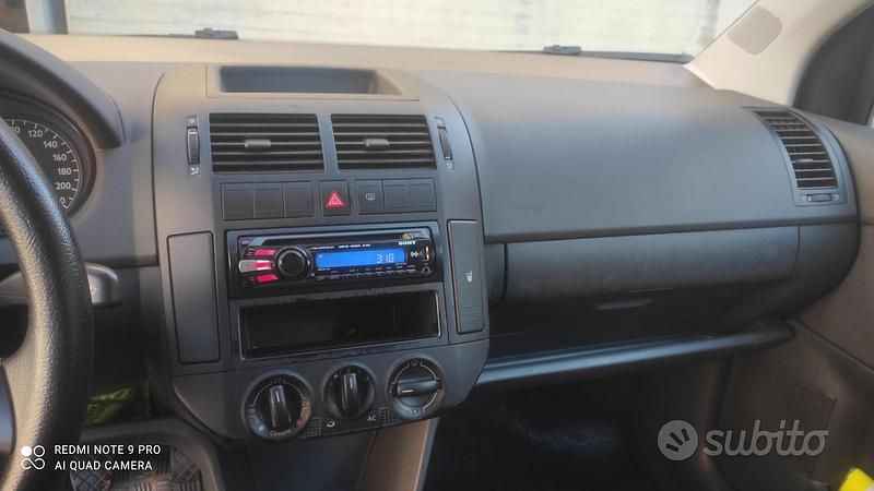 Usata VW Polo 75 CV (55 kW) 2005 Bianco Berlina