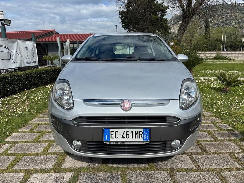 Usata Fiat Punto Evo Dynamic 77 CV (56 kW) 2010 Argento Utilitaria