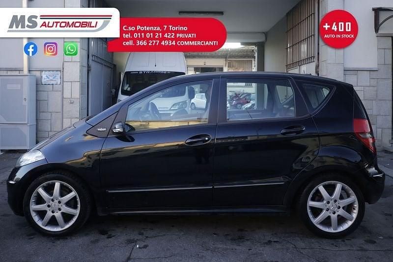 Usata Mercedes A180 Elegance 109 CV (80 kW) 2007 Nero Utilitaria