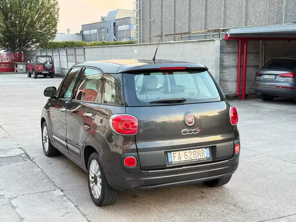 Usata Fiat 500L Lounge 84 CV (61 kW) 2015 Grigio Monovolume