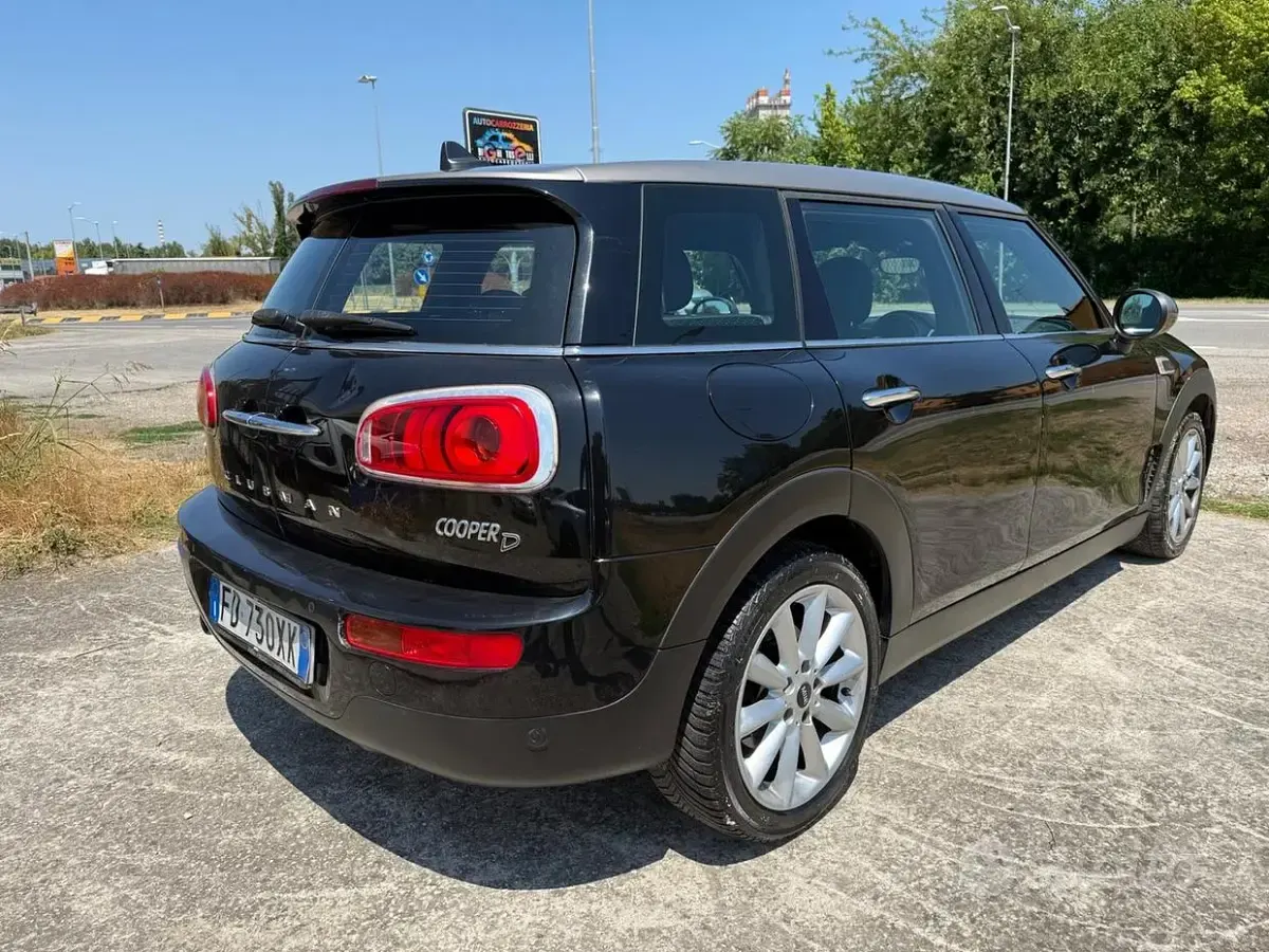 Usata Mini Cooper D Clubman Hype 150 CV (110 kW) 2016 Nero Station wagon