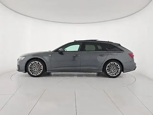 Usata Audi A6 S-Line 367 CV (269 kW) 2025 Grigio Station wagon