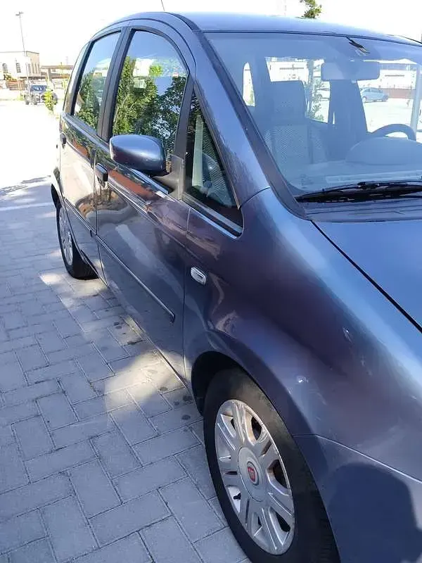 Usata Fiat Idea Active 95 CV (69 kW) 2006 Monovolume