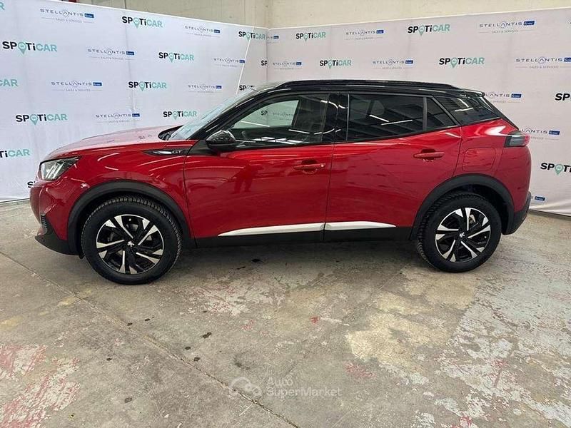 Usata Peugeot 2008 GT 131 CV (96 kW) 2023 Rosso SUV