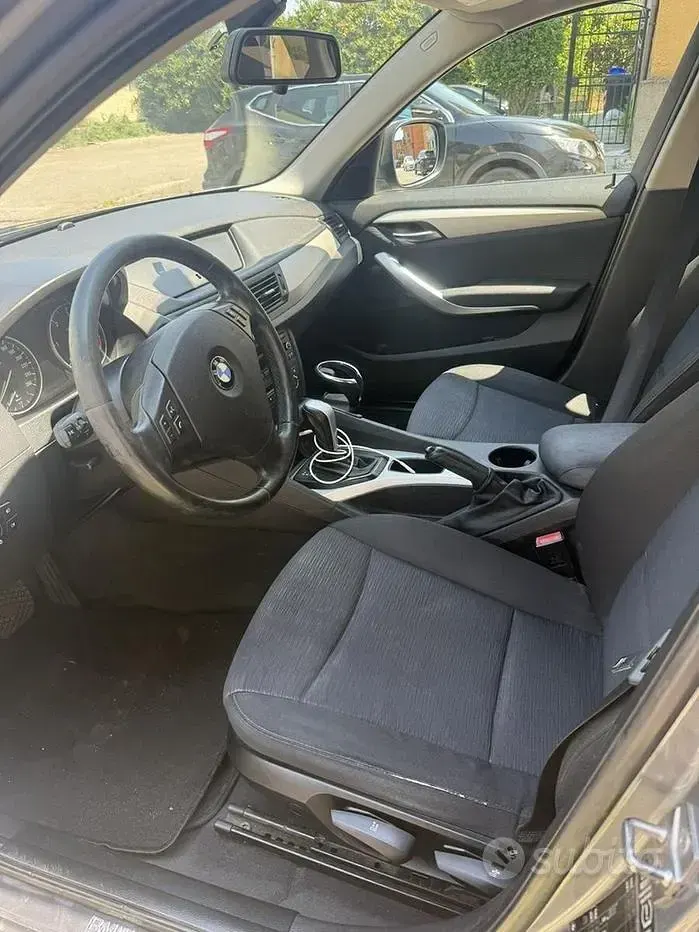 Usata BMW X1 143 CV (105 kW) 2012 Grigio SUV