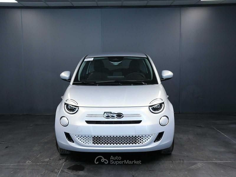 Nuova Fiat 500 65 CV (47 kW) 2026 Blu/azzurro SUV
