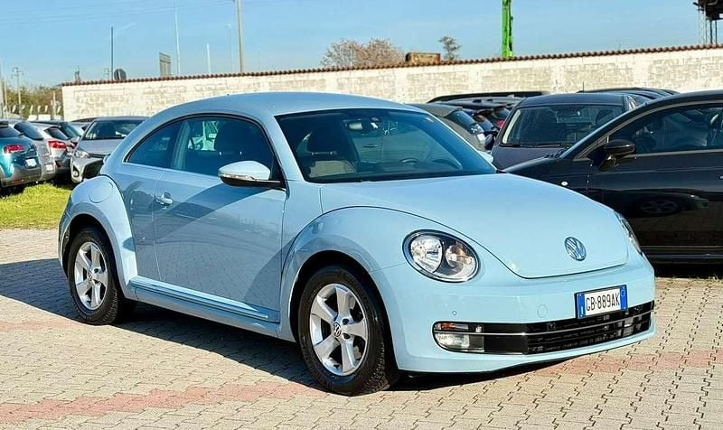 Usata VW New Beetle 162 CV (119 kW) 2012 Blu Utilitaria