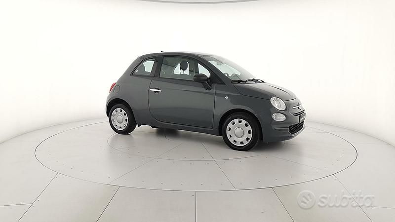 Usata Fiat 500 69 CV (50 kW) 2022 Grigio Monovolume