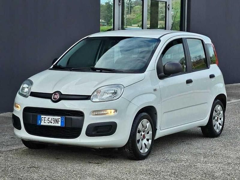 Usata Fiat Panda Easy 69 CV (50 kW) 2016 Bianco Utilitaria
