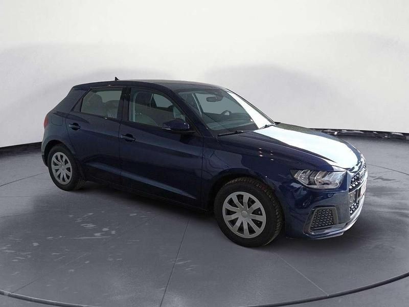 Usata Audi A1 Sportback Business 95 CV (69 kW) 2024 Blu/azzurro Utilitaria