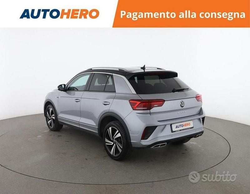 Usata VW T-Roc R-line 115 CV (84 kW) 2023 Grigio SUV