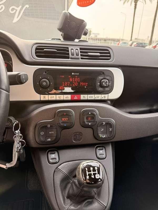 Usata Fiat Panda Cross Cross 95 CV (69 kW) 2017 Rosso Utilitaria