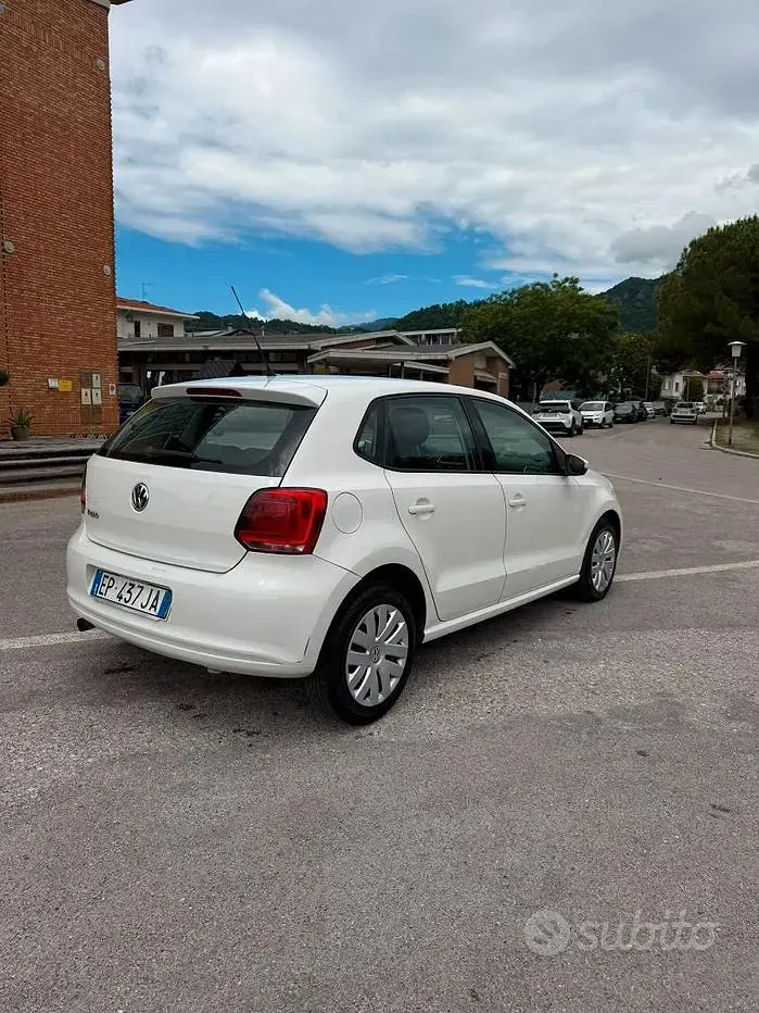 Usata VW Polo 69 CV (50 kW) 2013 Bianco Utilitaria