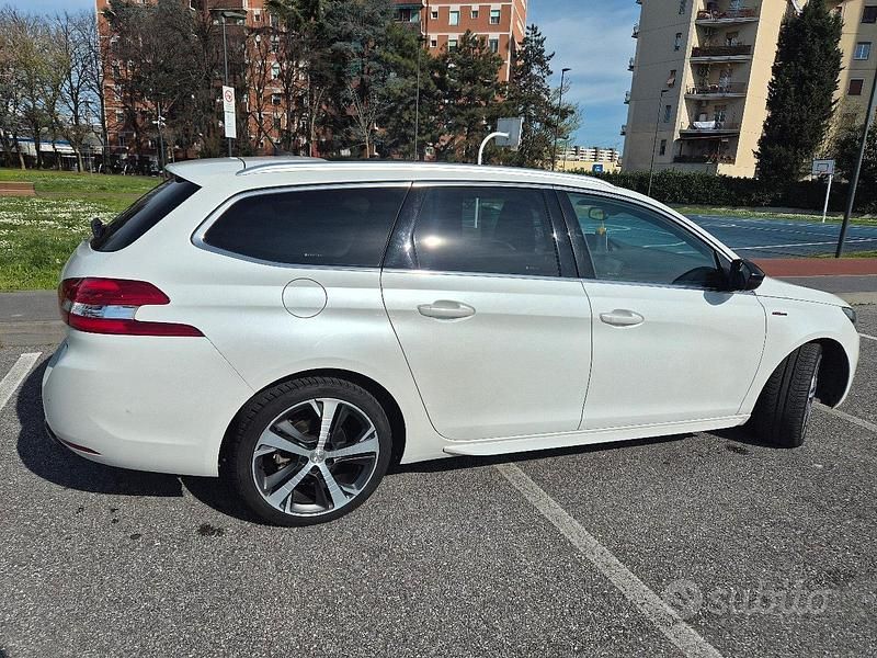 Usata Peugeot 308 SW GT-line 120 CV (88 kW) 2017 Bianco Station wagon