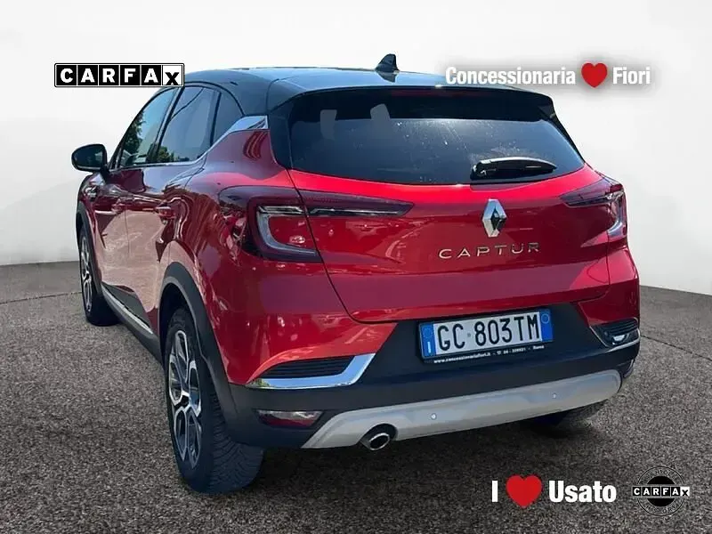 Usata Renault Captur Intens 101 CV (74 kW) 2020 Rosso SUV