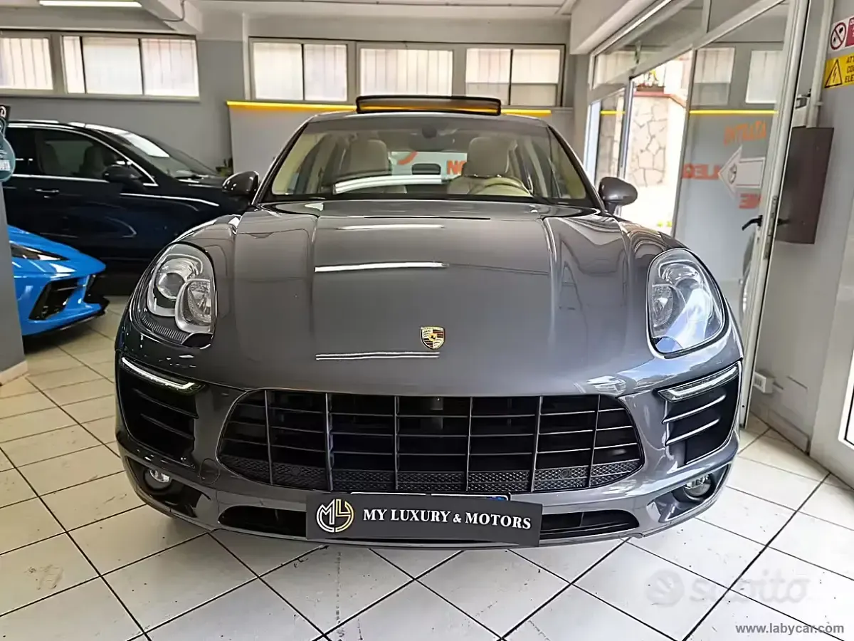 Usata Porsche Macan 250 CV (183 kW) 2015 Grigio SUV
